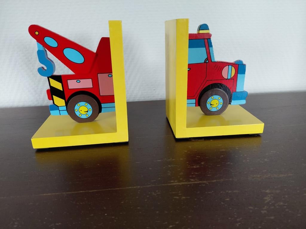 Boekensteunen, Ophalen, Zo goed als nieuw