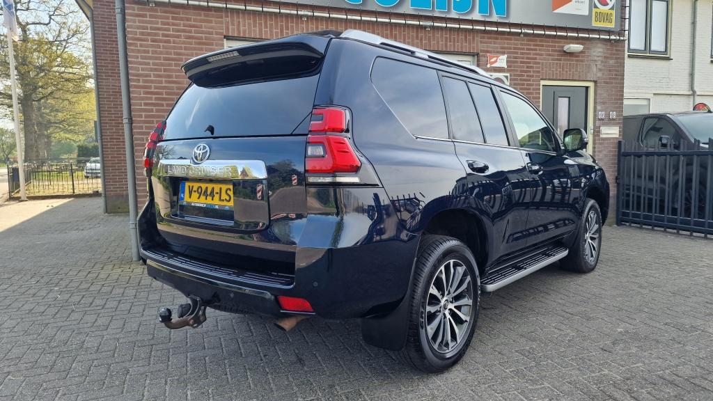 Toyota Land Cruiser 2.8 D-4D Professional HRBVan, 3.5T, Auto's, Toyota, Gebruikt, Blauw, Bedrijf, Diesel