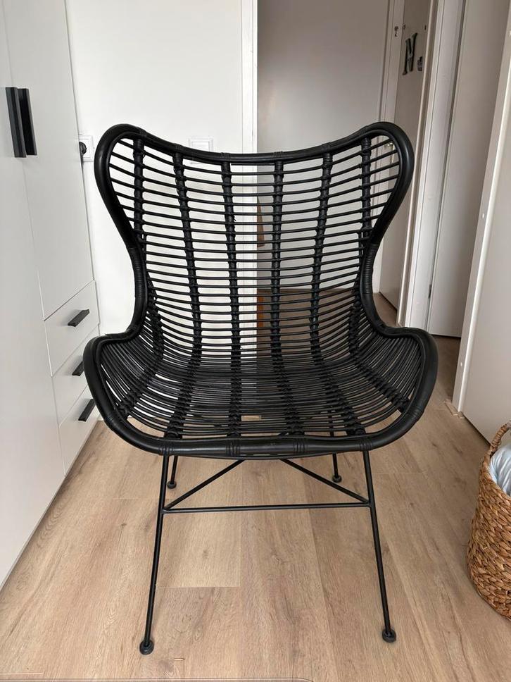 Rotan stoel / lounge stoel, Huis en Inrichting, Stoelen, Zo goed als nieuw, Eén, Riet of Rotan, Zwart, Ophalen