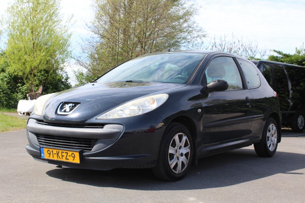 Peugeot 206+ 1.1 XR/APK TOT 11/08/2026 (bj 2009), Keurmerk '100% Onderhouden', 206+, Stof, Gebruikt