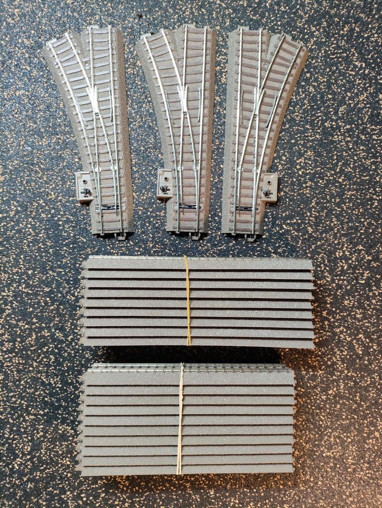 GERESERVEERD, Hobby en Vrije tijd, Modeltreinen | H0, Gebruikt, Gelijkstroom, Trix, Rails