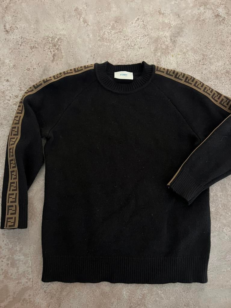 FENDI trui 104 100 % wol origineel zgan 2 keer gedragen, Trui of Vest, Fendi, Ophalen of Verzenden, Zo goed als nieuw