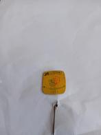 Pin - HOLLESTELLE - Goes, Ophalen of Verzenden, Gebruikt, Merk, Speldje of Pin