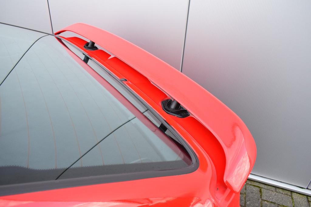 Volkswagen Corrado 2.0-16V ABS Stuurbekrachtiging Schuifdak, Auto's, Oldtimers, Voorwielaandrijving, Zwart, 1984 cc, Origineel Nederlands