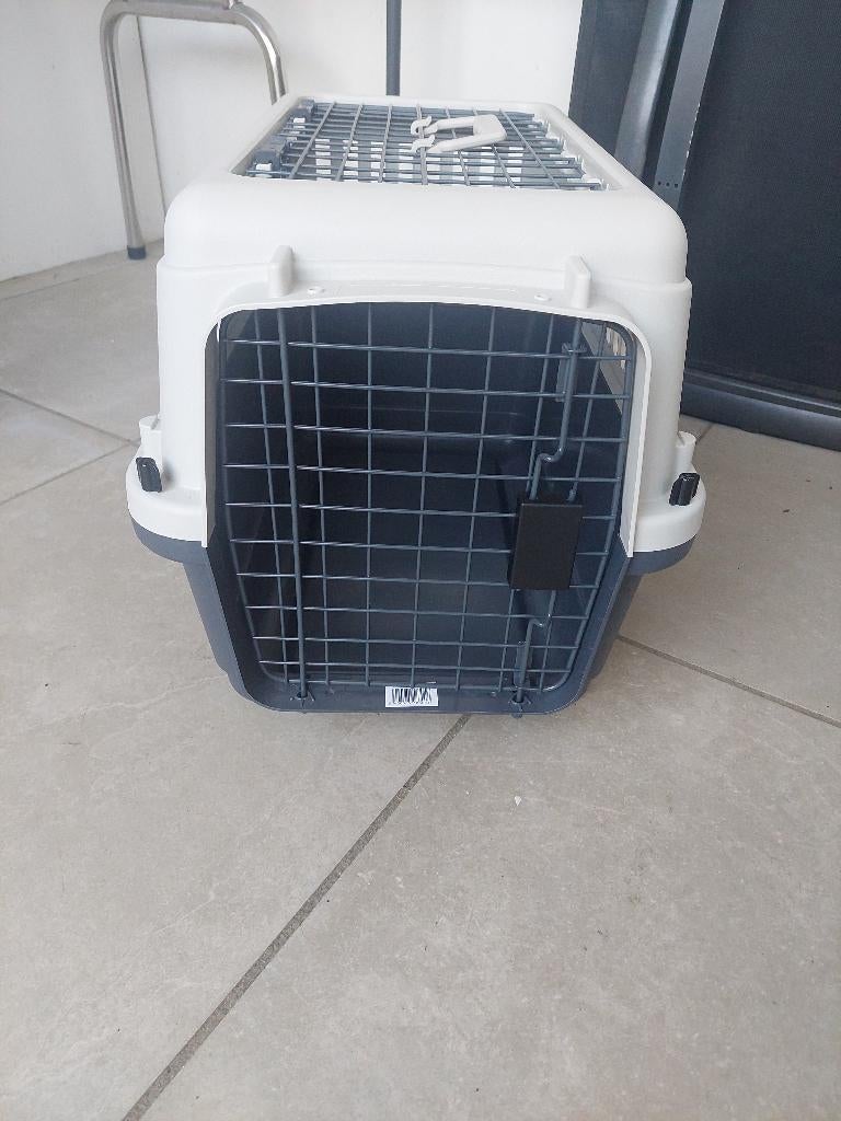 Katten of honden bench, Dieren en Toebehoren, Transportboxen, Nieuw, Ophalen of Verzenden