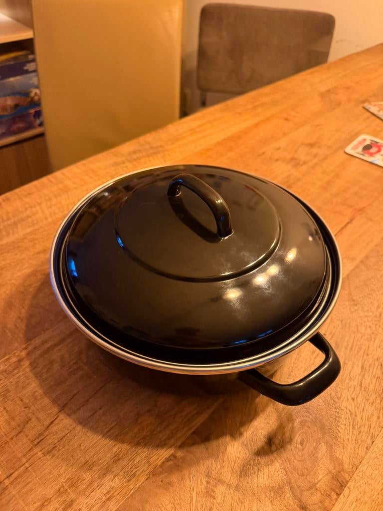 Braadpan BK Fortalit 28cm zwart, Huis en Inrichting, Keuken | Potten en Pannen, Ophalen, Zo goed als nieuw, Gietijzer, Koekenpan of Braadpan