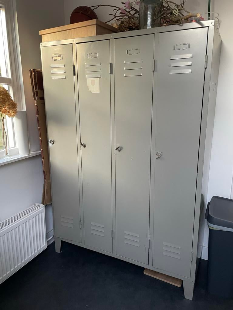 Vintage lockerkast (industrieel) H180xB123xD50, Huis en Inrichting, Kasten | Lockerkasten, Ophalen, Gebruikt