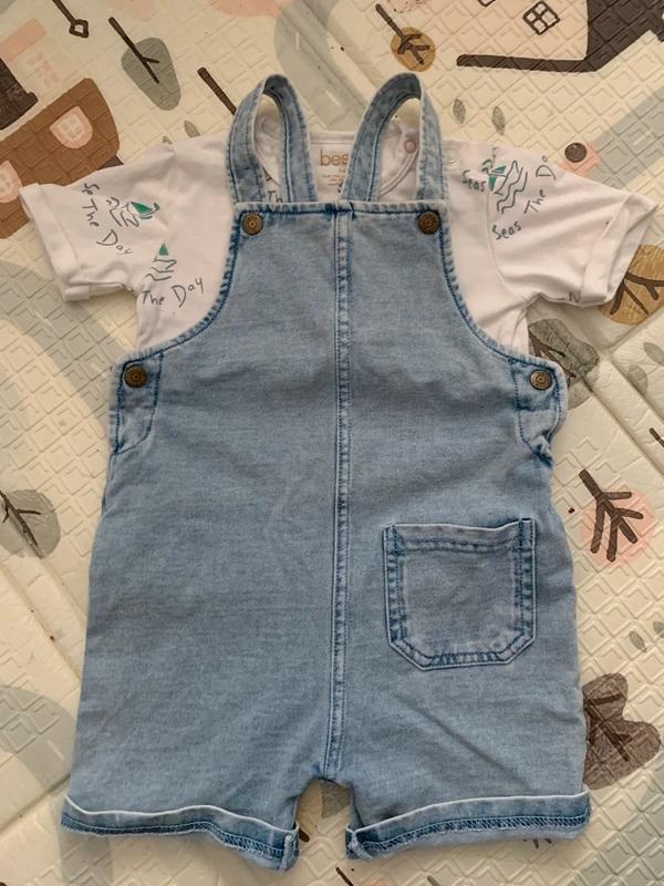 Bess baby set: denim tuinbroek & T-shirt zeilboot print, Kinderen en Baby's, Babykleding | Maat 74, Ophalen of Verzenden, Zo goed als nieuw