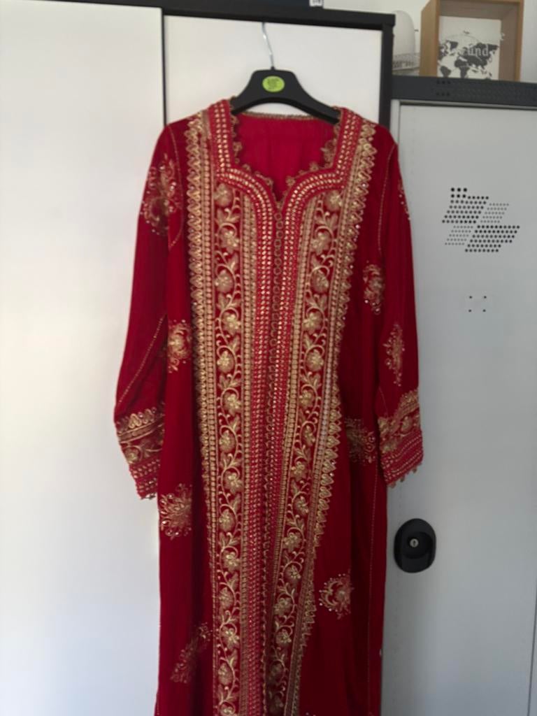 Kaftan, Ophalen, Zo goed als nieuw, Overige typen