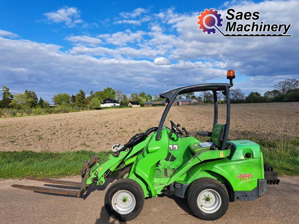 Avant 528 TDL Kniklader | - Lage urenstand!, Wiellader of Shovel