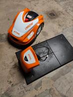Stihl iMow RMI 422 robotmaaier - Automatisch maaien, Ophalen, Stihl, Gebruikt, Met regensensor