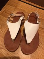 TEAB Zomers slippertje slippers wit driehoek maat 42 dames, Kleding | Dames, Schoenen, Verzenden, Wit, Sneakers of Gympen, Zo goed als nieuw