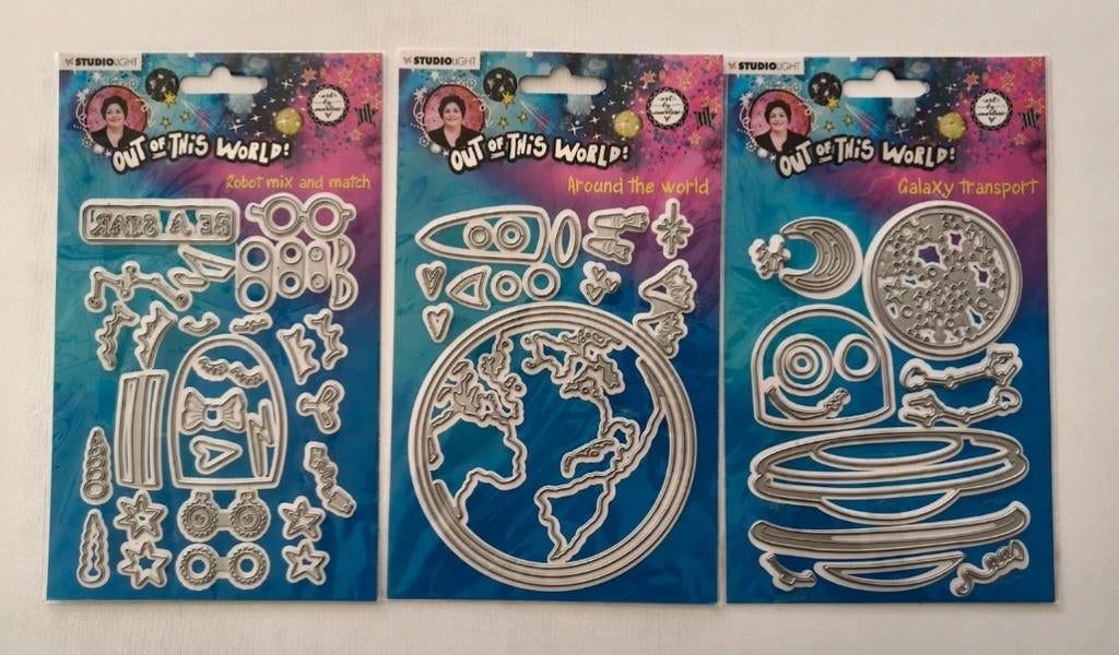 3 sets Art by Marlene - Out of this world stansmallen, Ophalen of Verzenden
