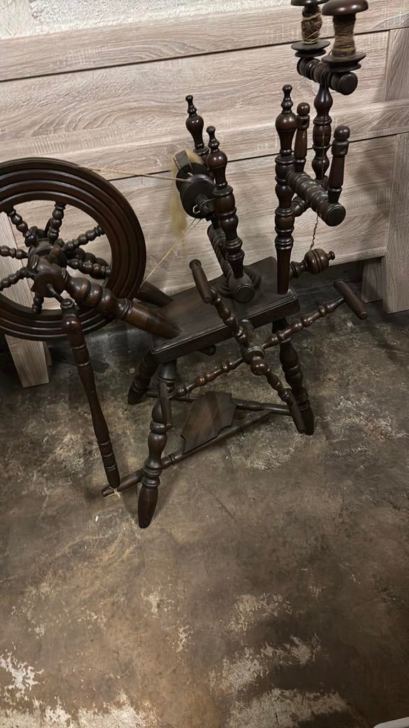 Oud spinnewiel, Ophalen of Verzenden, Zo goed als nieuw, Spinnewiel