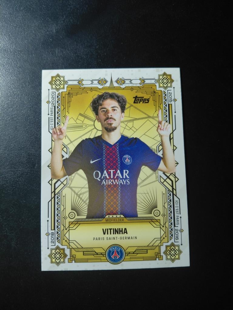 Vitinha (psg) topps team set insert, Verzamelen, Sportartikelen en Voetbal, Ophalen of Verzenden, Nieuw, Buitenlandse clubs, Spelerskaart
