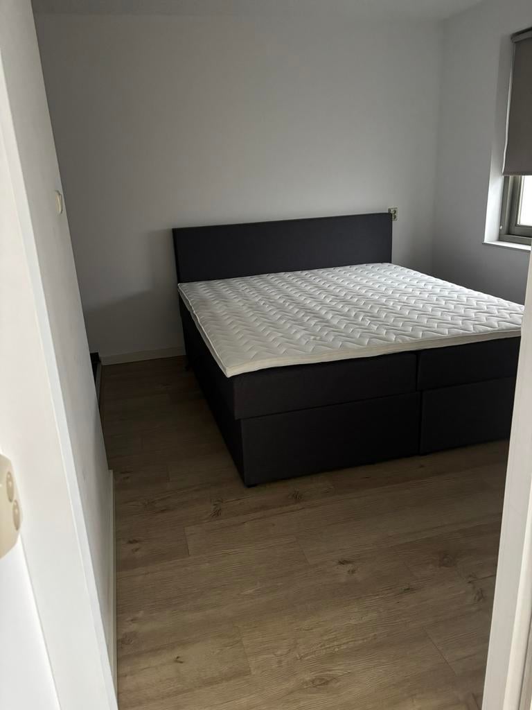 Tweepersoons boxspring MOET DIRECT WEG, Ophalen, Tweepersoons, Zo goed als nieuw, 180 cm