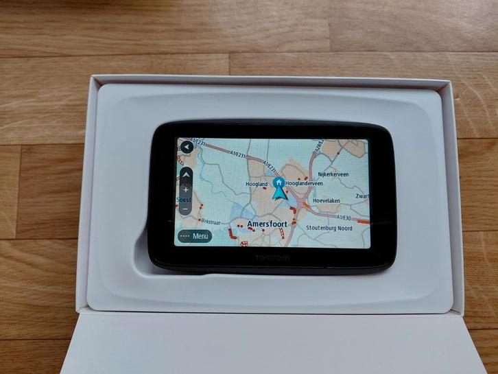 TomTom Go Essential 5", Auto diversen, Autonavigatie, Zo goed als nieuw, Ophalen of Verzenden