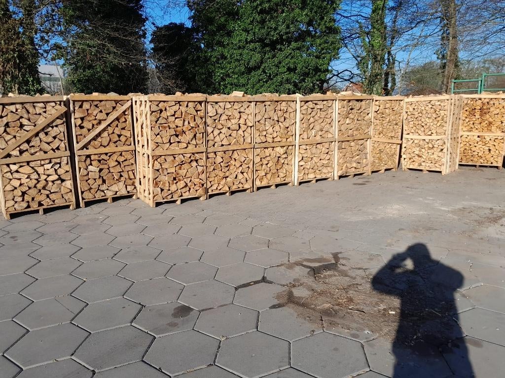 Eiken of Beuken Haardhout in krat incl. bezorgen €350.00, Tuin en Terras, Haardhout, Minder dan 3 m³, Ophalen of Verzenden, Eikenhout