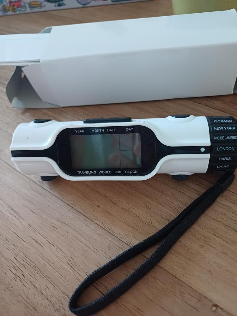 LED Digitale zaklamp in zakformaat met wereldtijdklok, Ophalen of Verzenden, Nieuw