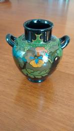 Gouds plateel - Vaas met vioolmotief en twee oren, Antiek en Kunst, Ophalen of Verzenden