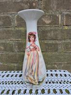 beenderporseleinen vaas, Ophalen of Verzenden