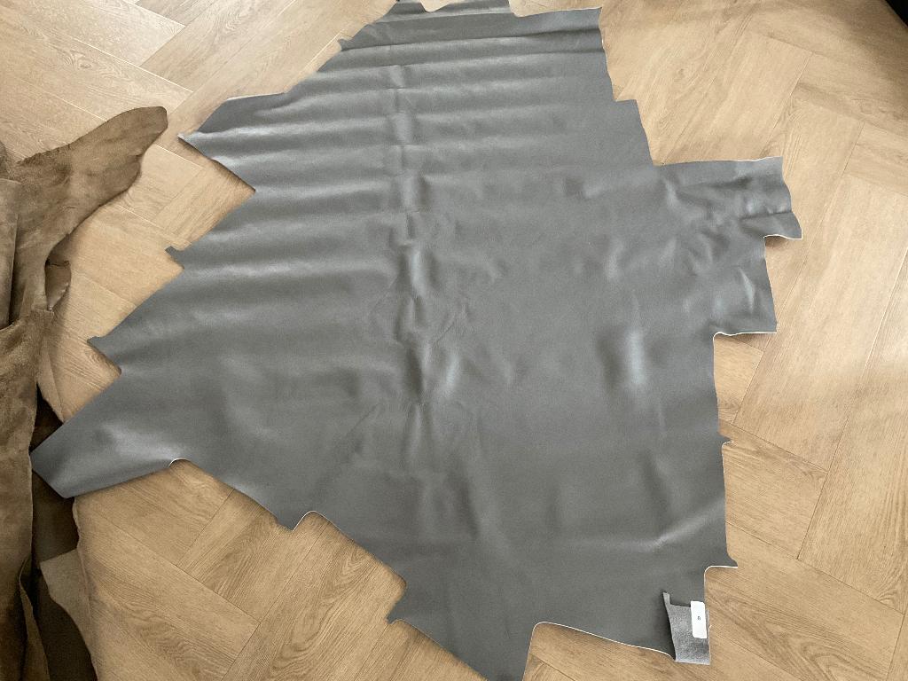 Muisgrijs ledere lapje, Hobby en Vrije tijd, Stoffen en Lappen, Leer of Kunstleer, Nieuw, Ophalen of Verzenden, 30 tot 120 cm