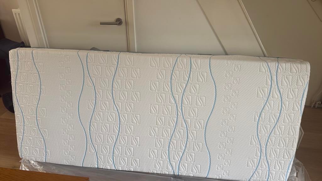 M-Line Cool Motion matras 90x210 cm nieuw, Ophalen, 90 cm, Eenpersoons, 210 cm