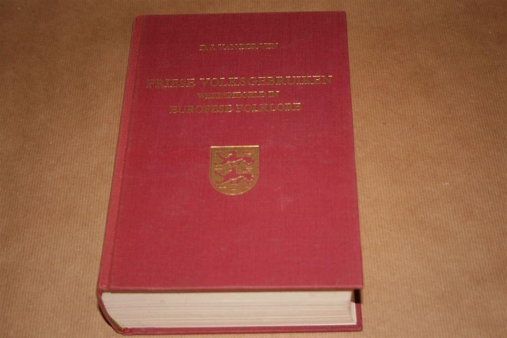 Friese volksgebruiken — Rijk geïllustreerd folkloreboek, Boeken, Ophalen of Verzenden, Gelezen