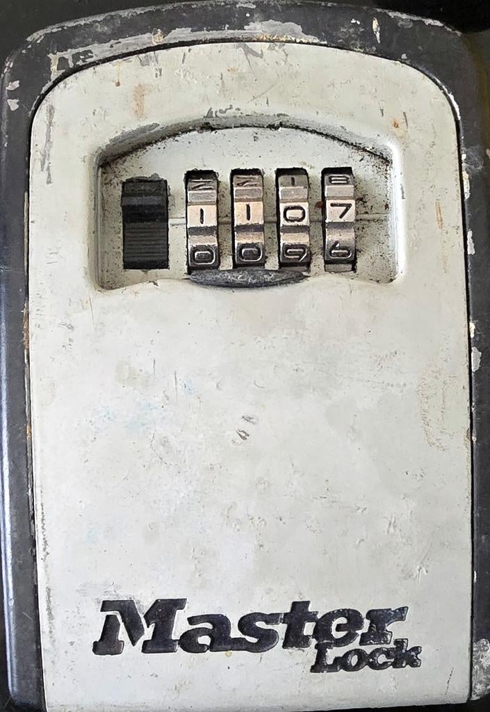 Master Lock sleutelkastje met cijferslot, Ophalen of Verzenden, Gebruikt, Overige materialen, Slot