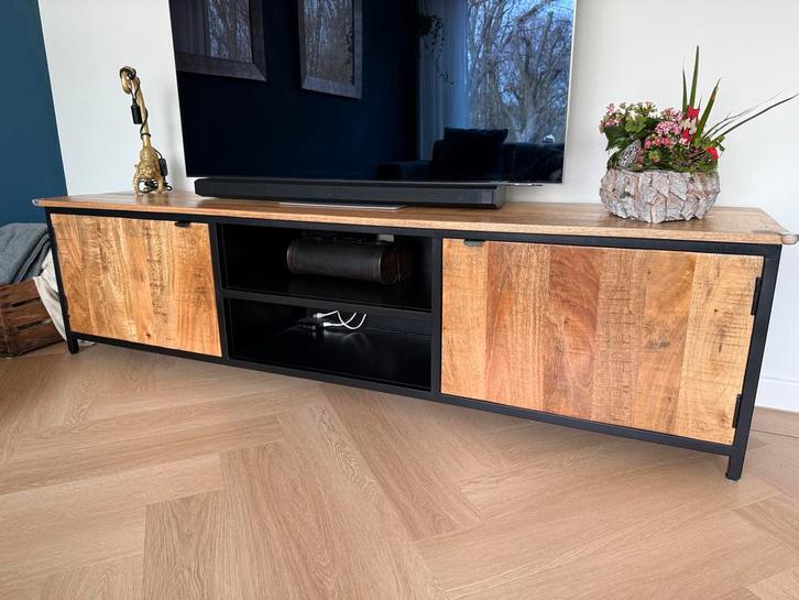 Mango houten dressoir, tv meubel en tafel, Huis en Inrichting, Kasten | Televisiemeubels, Gebruikt, Minder dan 100 cm, 150 tot 200 cm