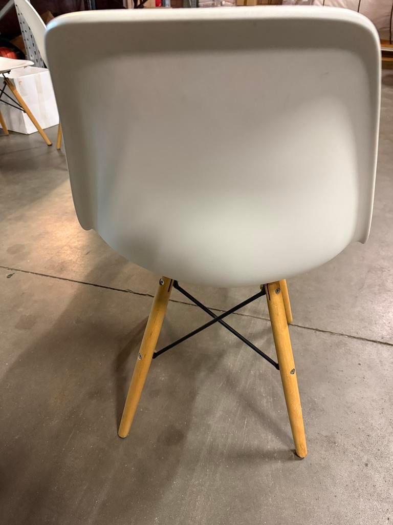 Set van 4 Witte Stoelen met Houten Poten, Ophalen, Gebruikt, Wit, Vier