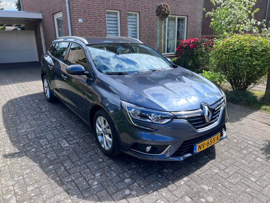 Renault Mégane 1.2 Energy TCe 130pk 2017 Grijs, Voorwielaandrijving, 4 cilinders, Leder en Stof, 132 pk