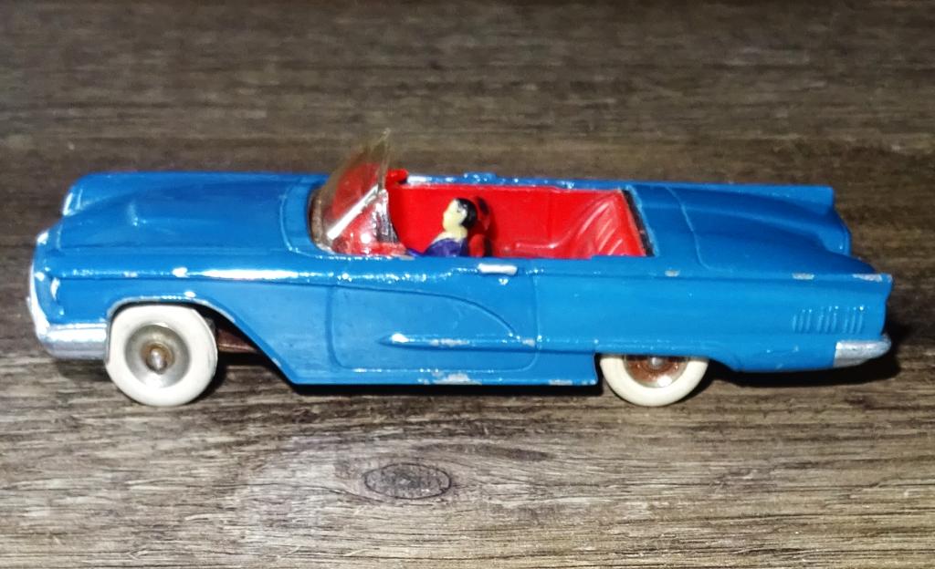 Dinky Toys Ford Thunderbird Cabriolet, 1961., Ophalen of Verzenden, Gebruikt, Auto, Dinky Toys