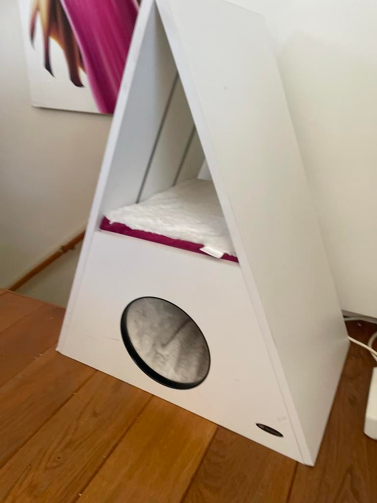 Kattenhuis/krabmat, Dieren en Toebehoren, Krabmeubelen, Ophalen of Verzenden, Zo goed als nieuw, Krabplank