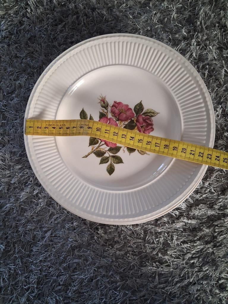 Wedgwood Briar Rose bord 25 cm, Ophalen of Verzenden
