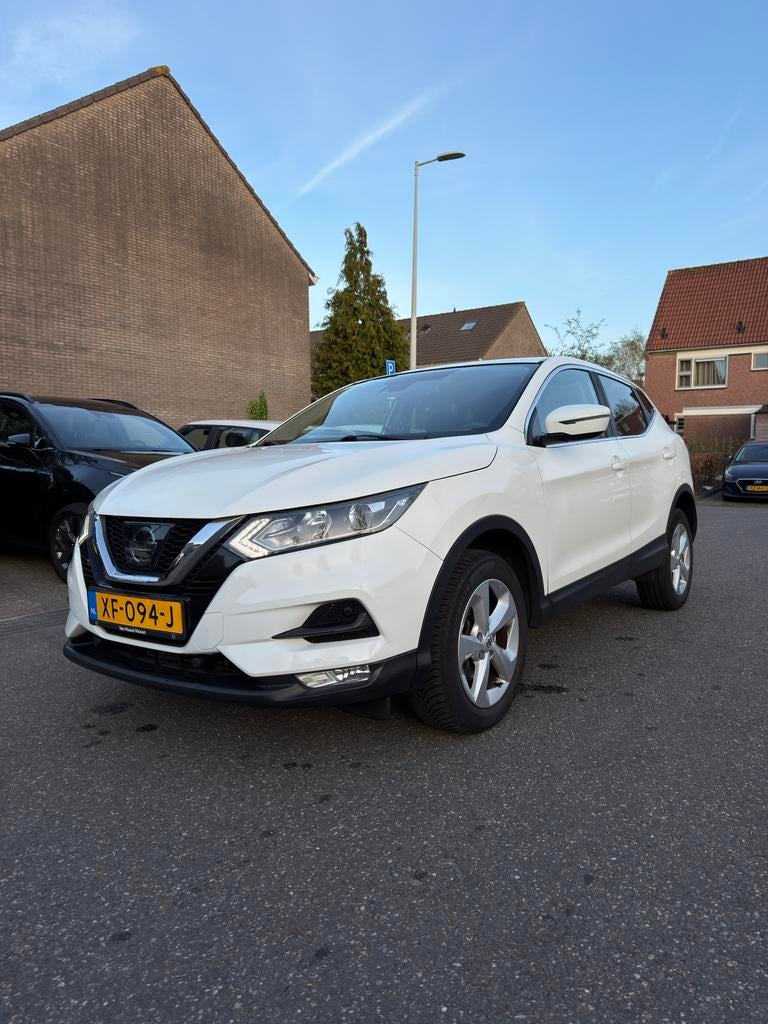 Nissan Qashqai 1.2 DIG-T Automaat 2017 Zeer Compleet, Auto's, Nissan, Particulier, Qashqai, Benzine, C, SUV of Terreinwagen, Automaat