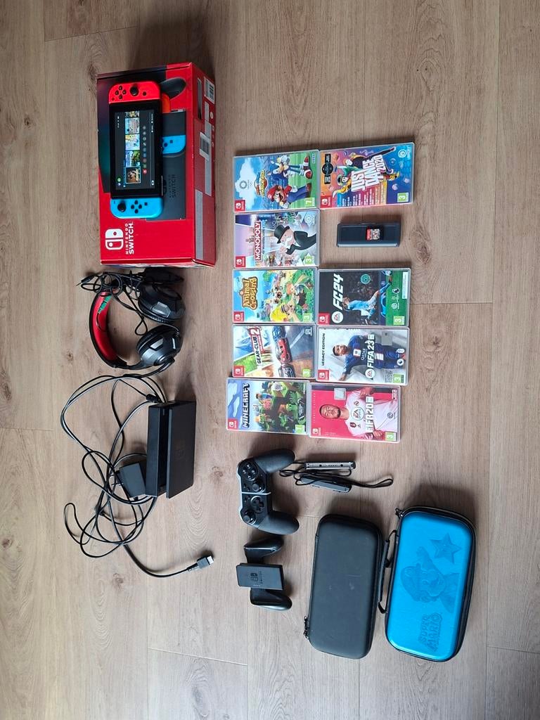 Nintendo Switch Bundel, Spelcomputers en Games, Games | Nintendo Switch, Ophalen, Overige genres, Zo goed als nieuw, Eén computer