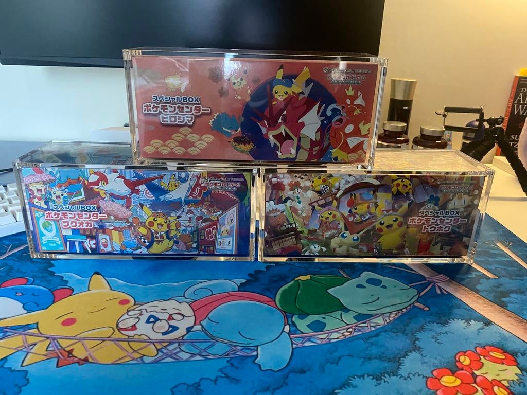 Pokemon Center Hiroshima + Fukuoka + Tohoku inclusief acryl, Hobby en Vrije tijd, Verzamelkaartspellen | Pokémon, Ophalen of Verzenden