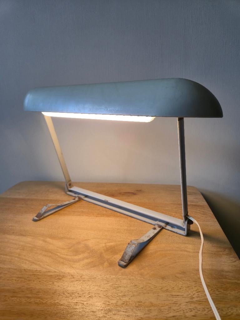 Charlotte Perriand Bureaulamp (Werkplaatslamp), Ophalen of Verzenden, Overige materialen, Design, Minder dan 50 cm