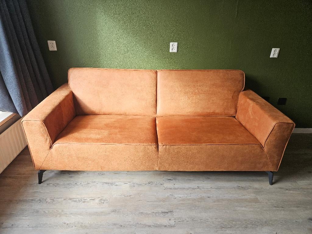 Cognac 3-persoonsbank van microleder, zeer goede staat, Huis en Inrichting, Banken | Bankstellen, Ophalen, Driepersoons, 75 tot 100 cm