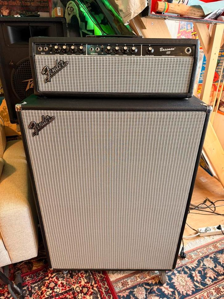 Vintage powerhouse! Fender Bassman 130 + 100 4x12 Pyramid, Muziek en Instrumenten, Versterkers | Bas en Gitaar, Zo goed als nieuw