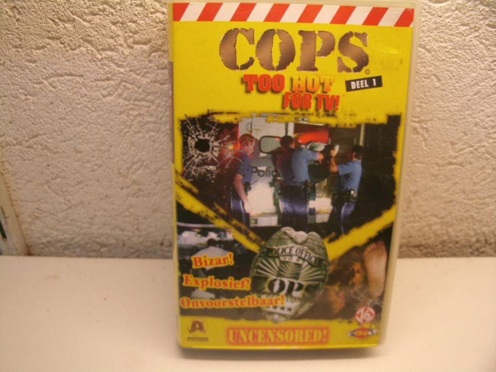 vhs 78b cops too hot for tv deel 1, Alle leeftijden, Ophalen of Verzenden, Gebruikt, Actie en Avontuur