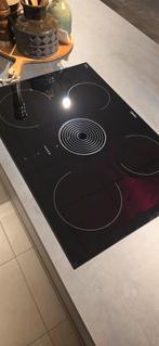 Showroomkeuken, Bora afzuiging en vaatwasser op hoogte!, Huis en Inrichting, Ophalen, Nieuw, Kunststof, Met kookeiland