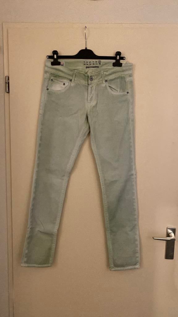 Nieuw mooie broek maat W30 merk Gsus Industries, Ophalen of Verzenden, Nieuw, Overige kleuren, W30 - W32 (confectie 38/40)