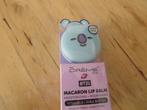 nieuwe macaron lip balm vit e shea butter bt 21 acai berry, Ophalen of Verzenden, Nieuw, Overige kleuren, Lippen