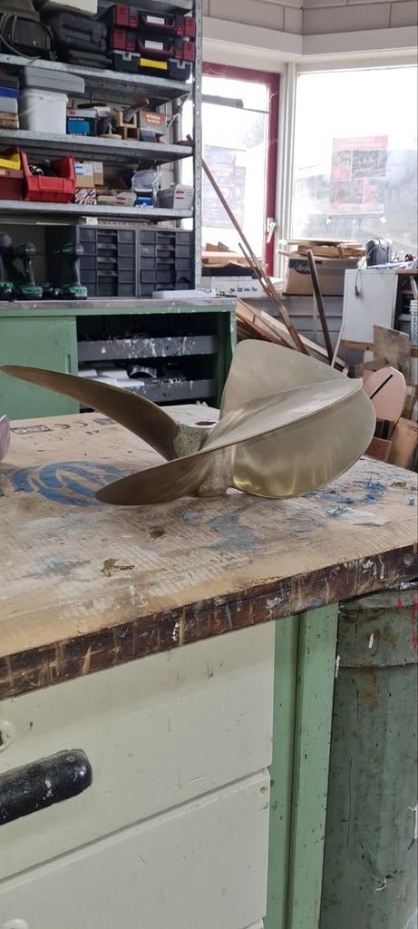 Schroef voor 30 mm as, Watersport en Boten, Ophalen of Verzenden, Motor en Techniek, Motorboot