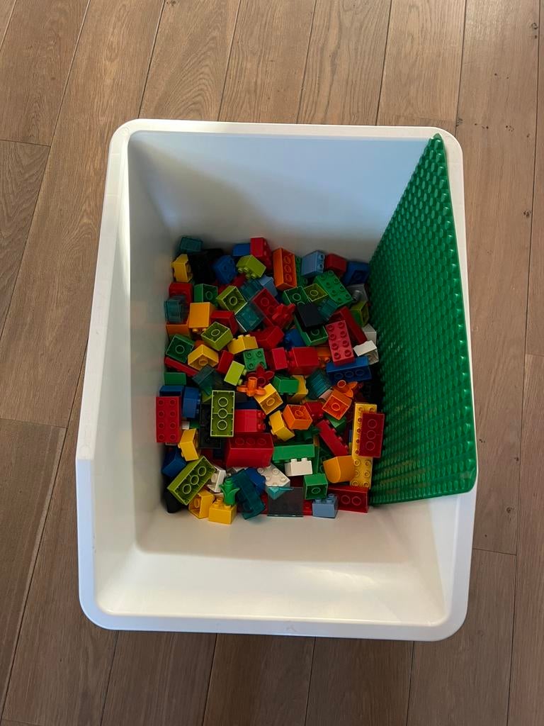 Sortera bak met LEGO DUPLO: blokken, platen, bloemen, Ophalen of Verzenden, Gebruikt, Duplo