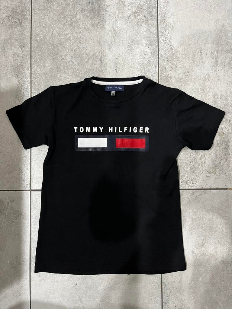 Tommy Hilfiger shirt t- shirt maat 152 Z.G.A.N, Kinderen en Baby's, Kinderkleding | Maat 152, Ophalen of Verzenden, Zo goed als nieuw