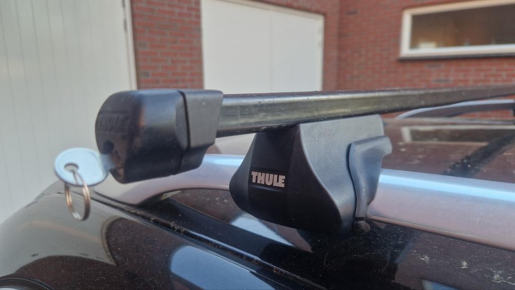 Thule 853 2341 07 Universele Dakdragers met Sleutel, Auto diversen, Dakdragers, Ophalen, Gebruikt