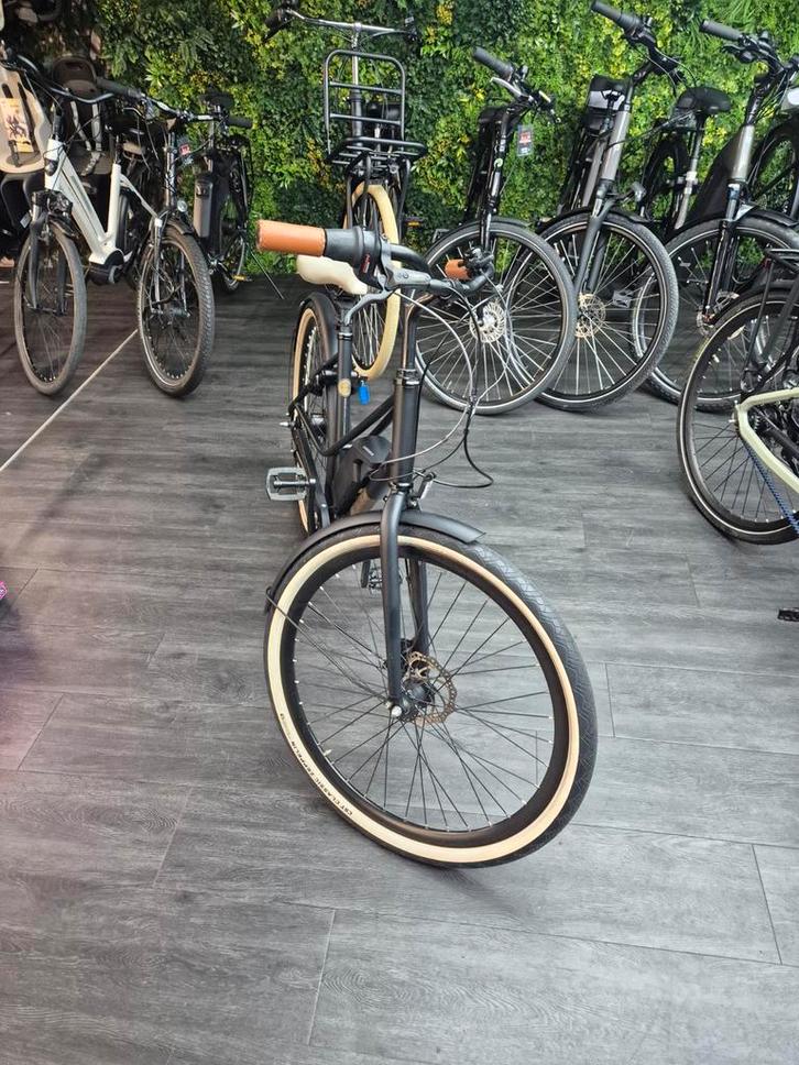 Gaev E-bike - Zo goed als nieuw, Fietsen en Brommers, Fietsen | Dames | Moederfietsen, Zo goed als nieuw, Overige merken, Ophalen